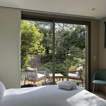 La Canopee Private Ecolodges Nîmes Extérieur photo