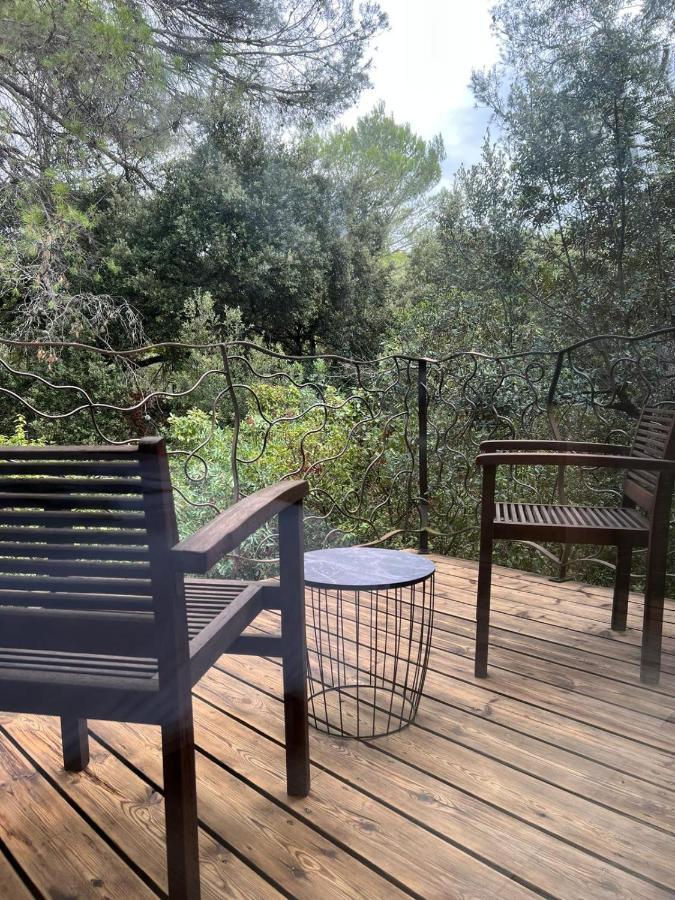 La Canopee Private Ecolodges Nîmes Extérieur photo