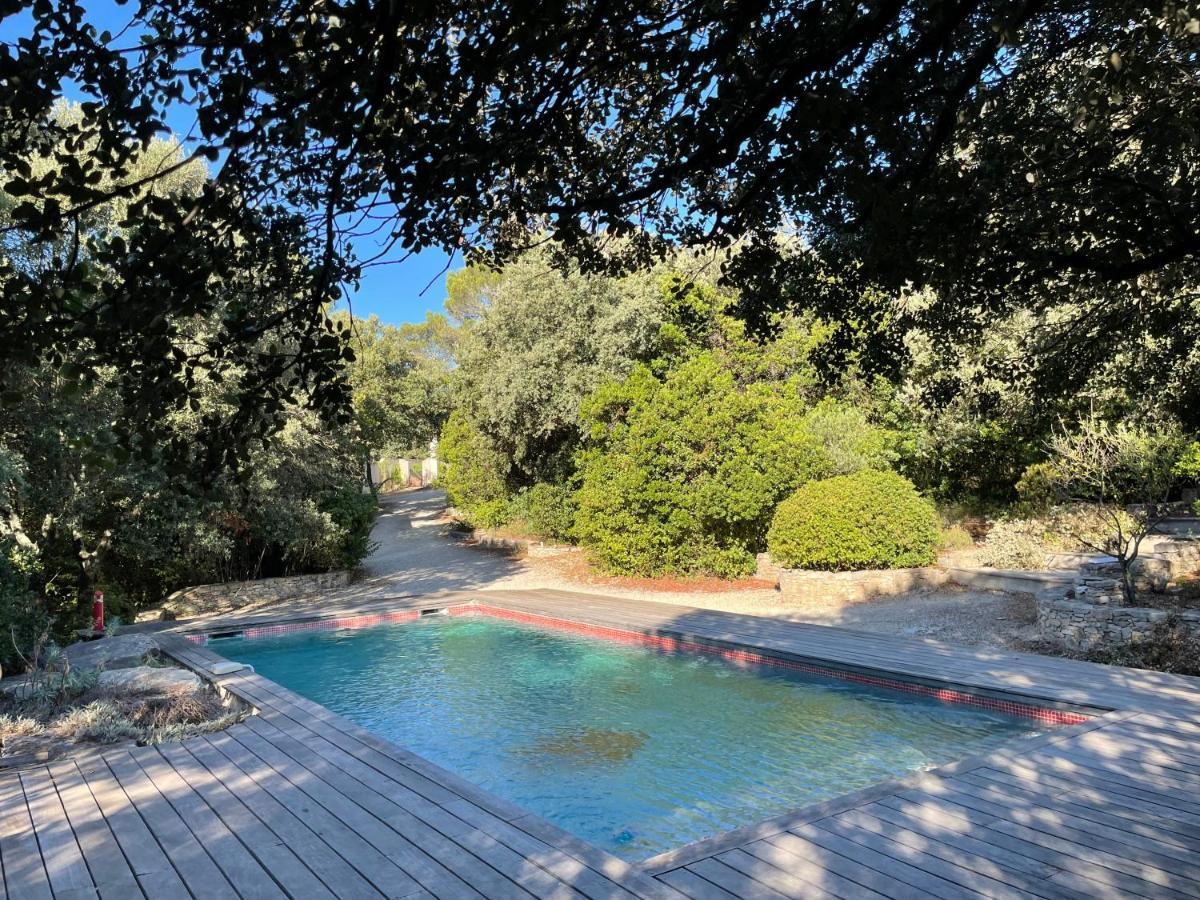 La Canopee Private Ecolodges Nîmes Extérieur photo