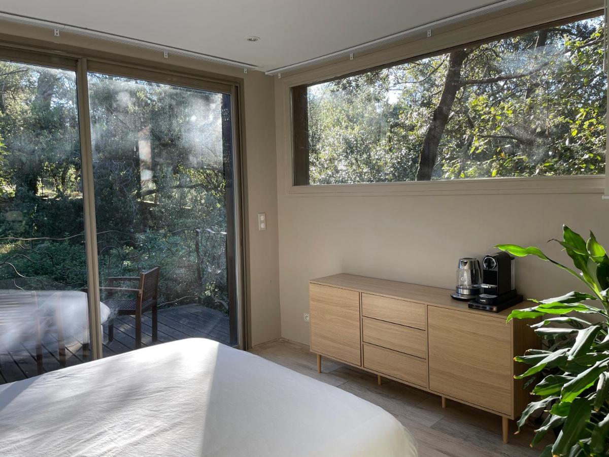 La Canopee Private Ecolodges Nîmes Extérieur photo