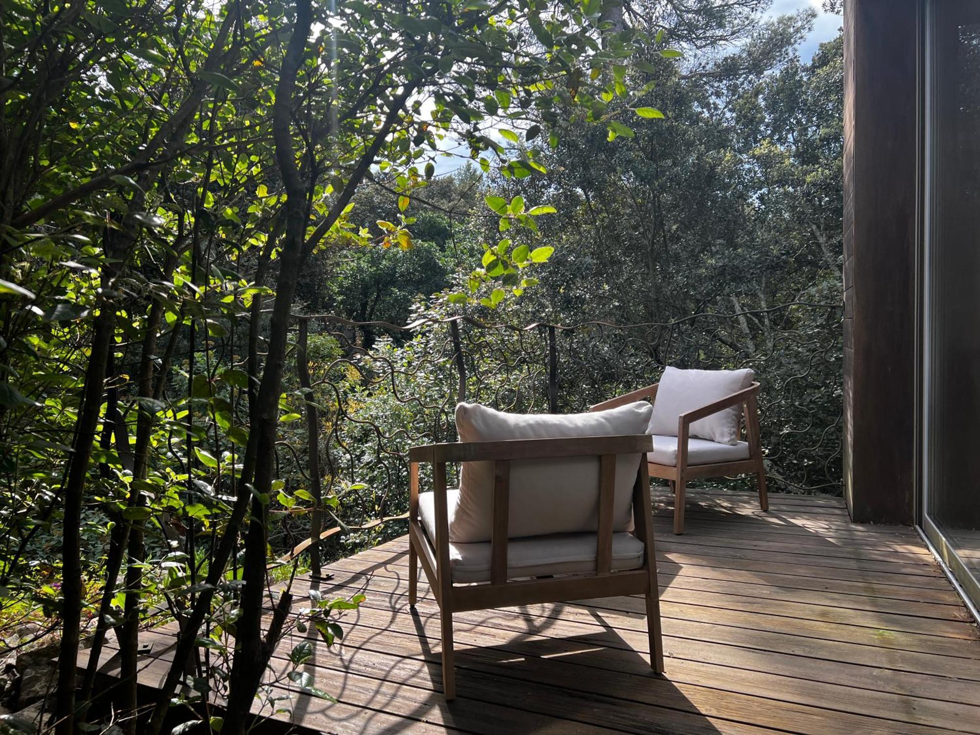 La Canopee Private Ecolodges Nîmes Extérieur photo