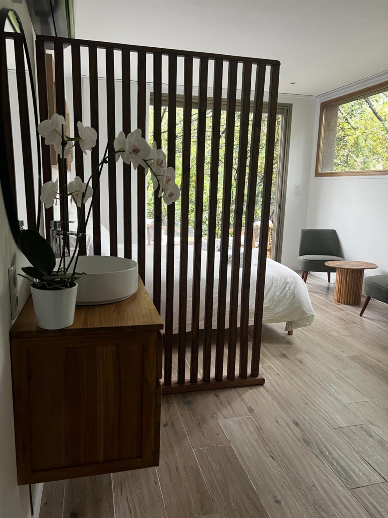 La Canopee Private Ecolodges Nîmes Extérieur photo