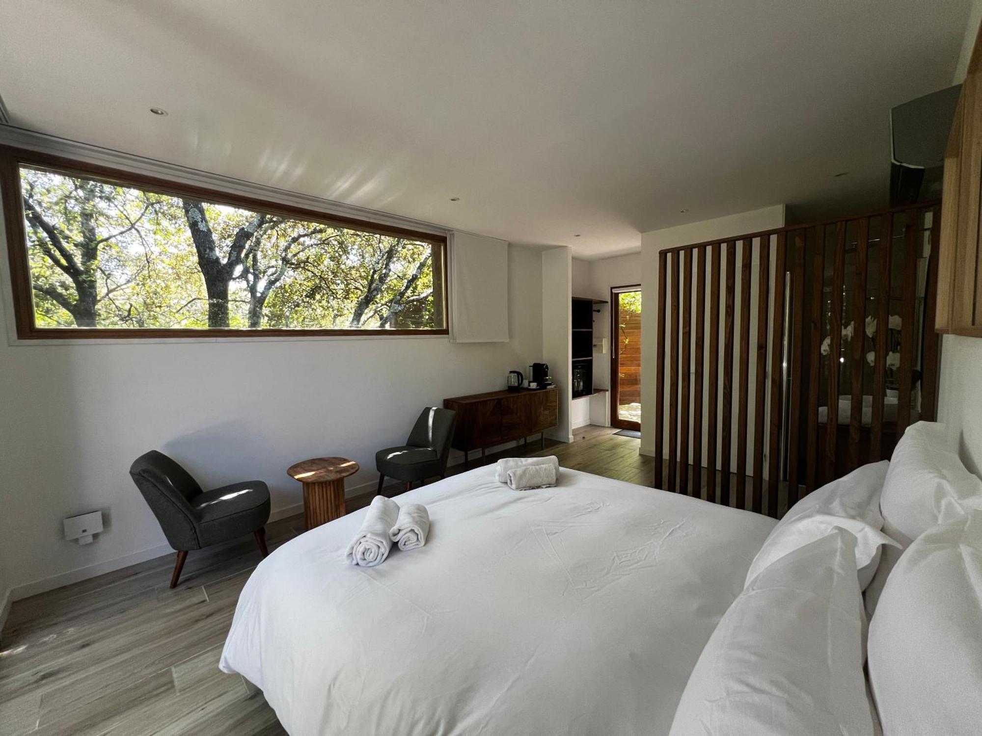 La Canopee Private Ecolodges Nîmes Extérieur photo